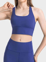 Scoop Neck Crisscross Straps Sports Bra - Ladyez