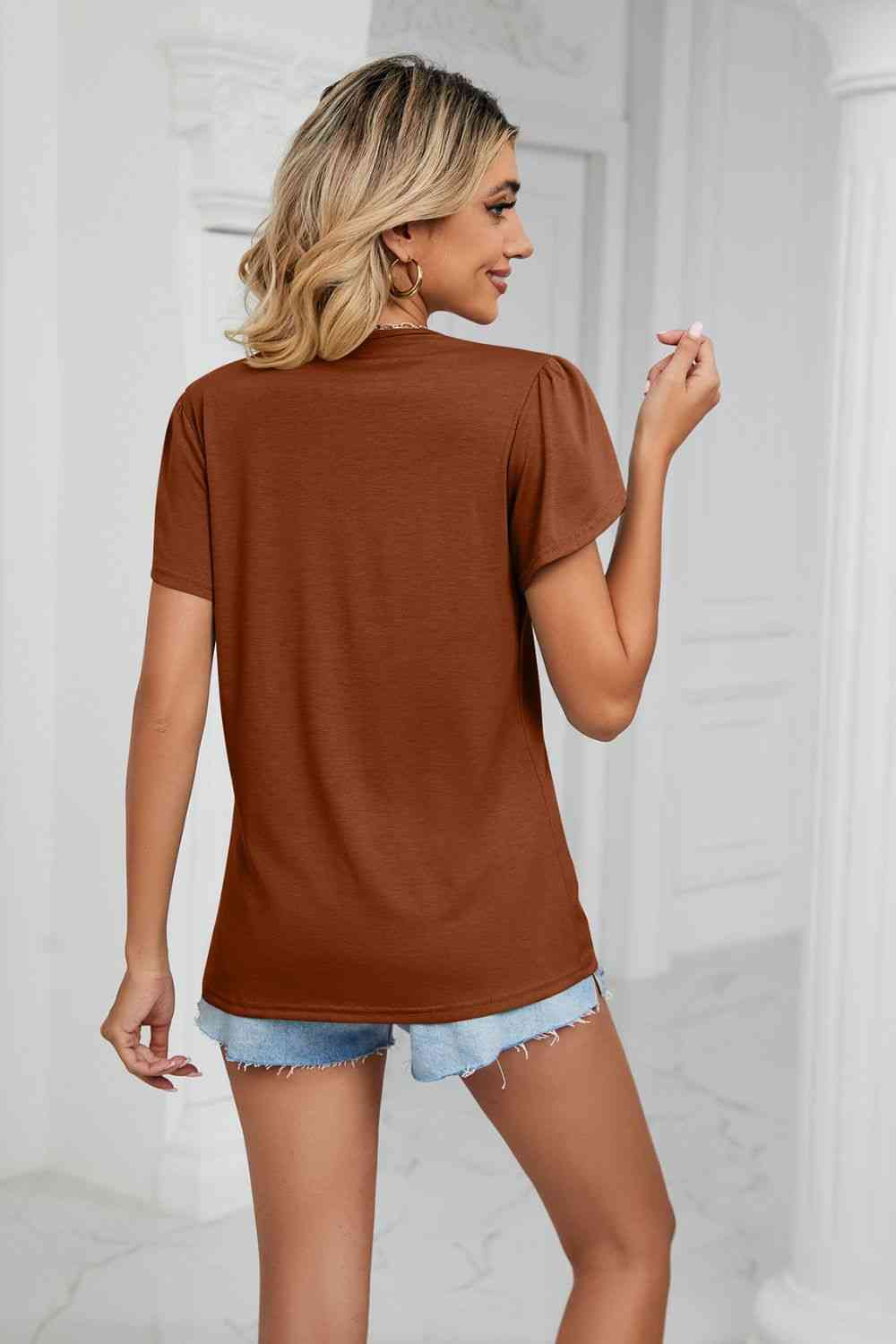 Contrast Trim Petal Sleeve V-Neck Top - Ladyez