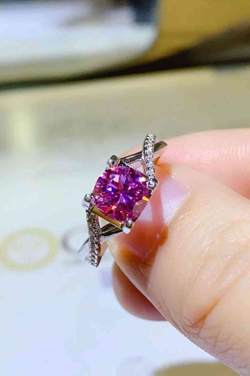 1 Carat Moissanite Crisscross 925 Sterling Silver Ring - Ladyez