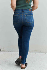 Judy Blue Aila Regular Full Size Mid Rise Cropped Relax Fit Jeans - Ladyez