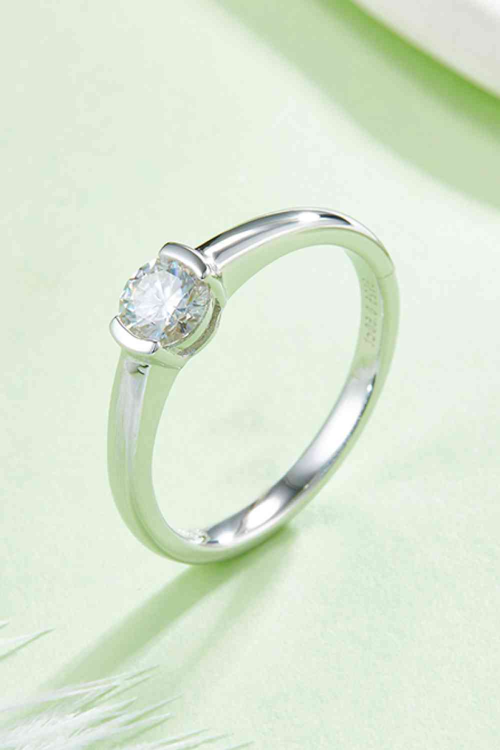 Moissanite 925 Sterling Silver Solitaire Ring - Ladyez