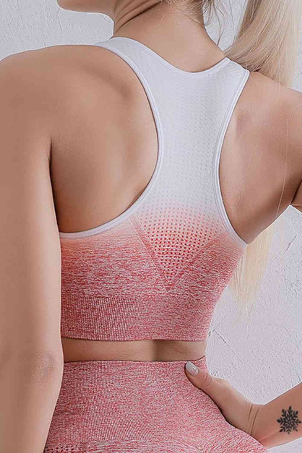 Gradient Racerback Sports Bra - Ladyez