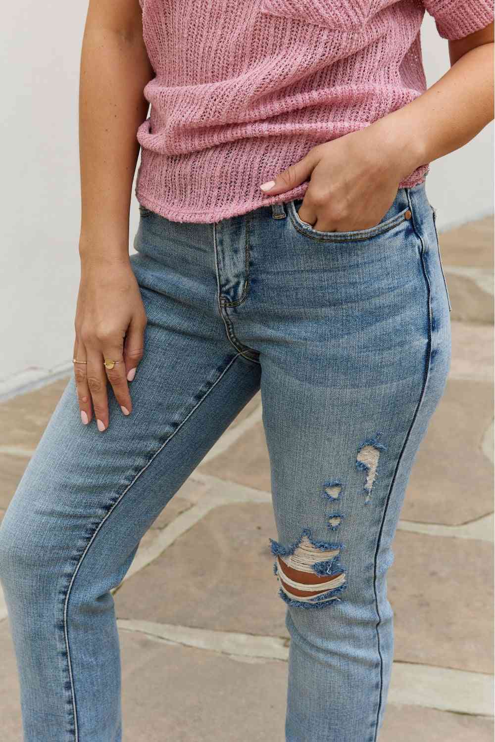 Judy Blue Macy Full Size Mid Rise Boyfriend Jeans - Ladyez