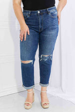 Vervet by Flying Monkey Full Size Distressed Cropped Jeans with Pockets - Ladyez