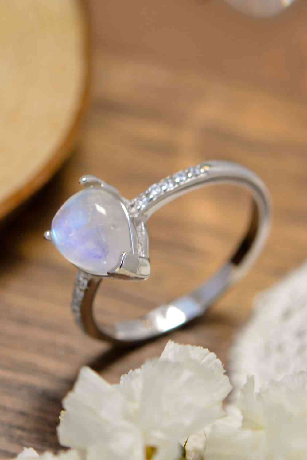 High Quality Natural Moonstone Teardrop Side Stone Ring - Ladyez