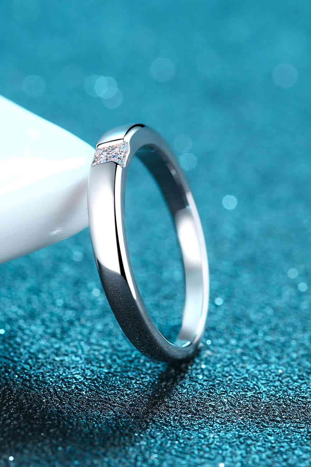 Inlaid Moissanite Rhodium-Plated Ring - Ladyez