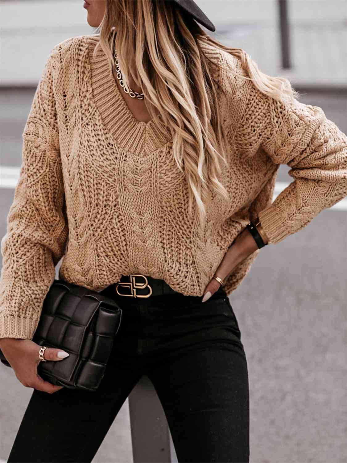 V-Neck Cable-Knit Long Sleeve Sweater - Ladyez