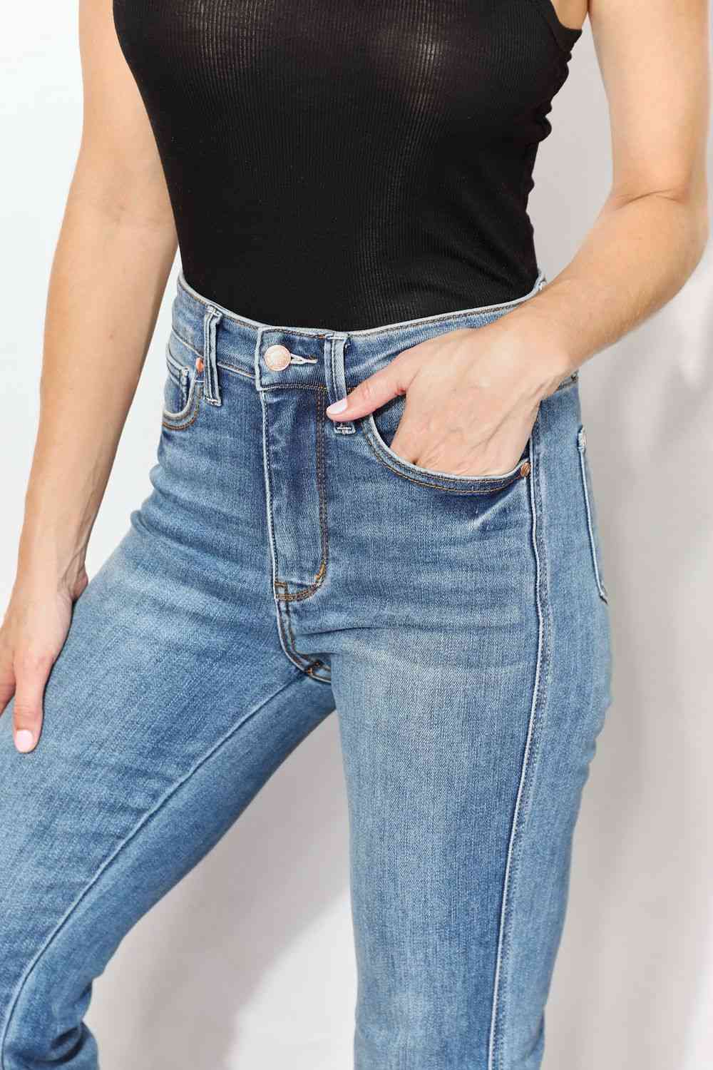 Judy Blue Full Size High Waist Jeans with Pockets - Ladyez