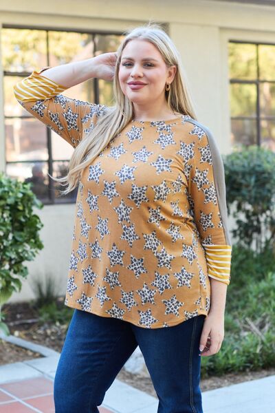 Celeste Design Full Size Leopard Star Contrast Top - Ladyez