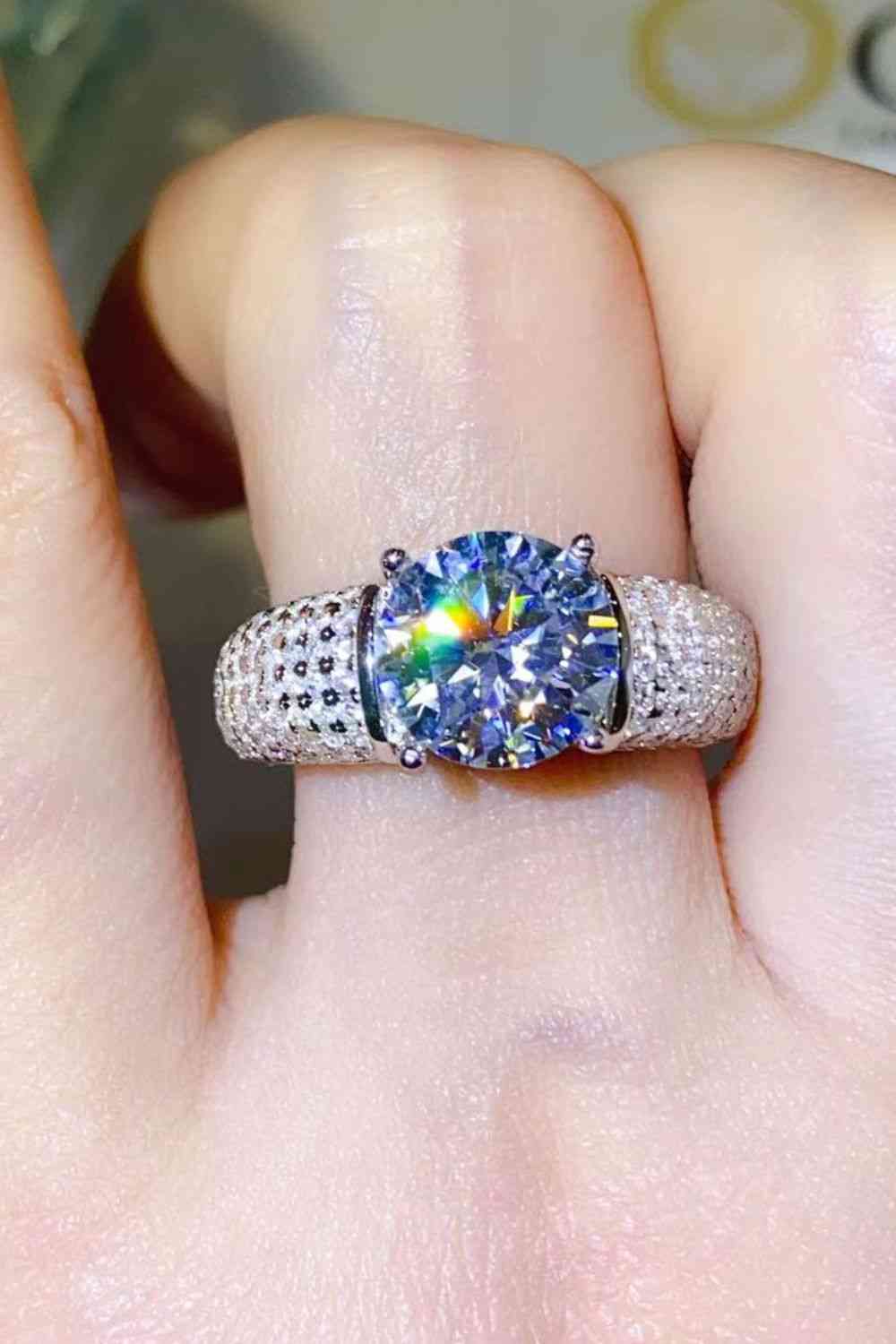 3 Carat Moissanite Side Stone Ring - Ladyez