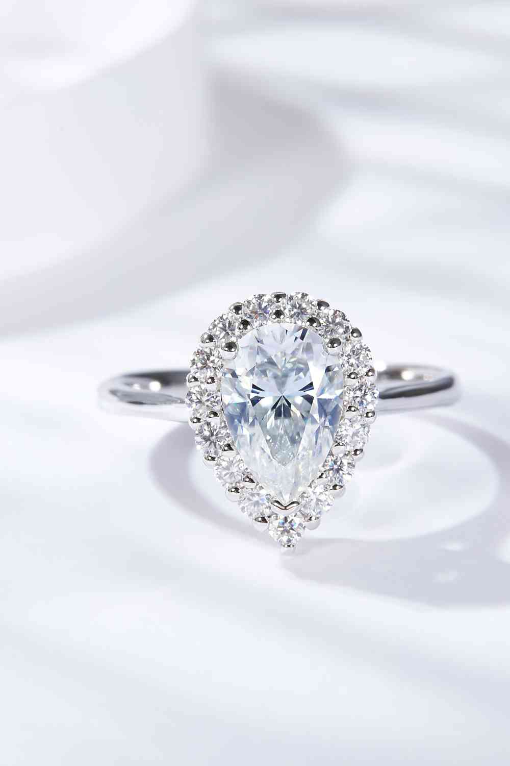 1.5 Carat Moissanite Teardrop Ring - Ladyez