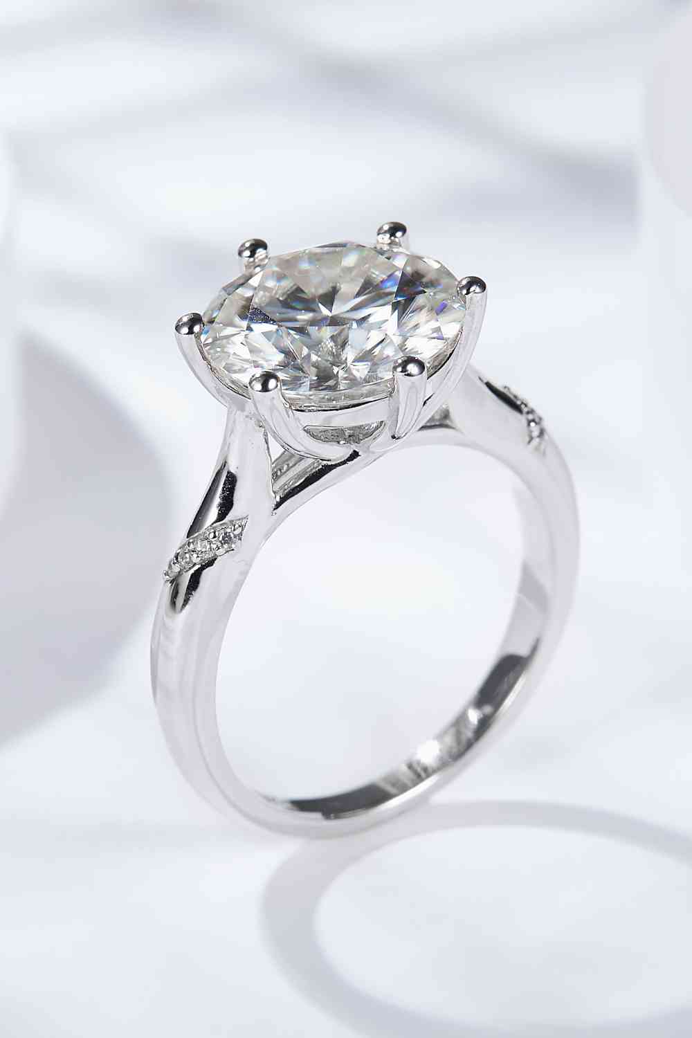 5 Carat Moissanite Solitaire Ring - Ladyez