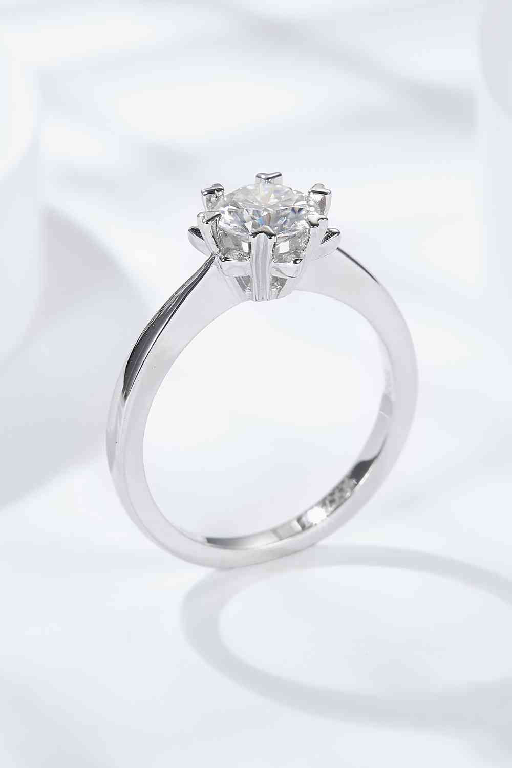 925 Sterling Silver Solitaire Moissanite Ring - Ladyez