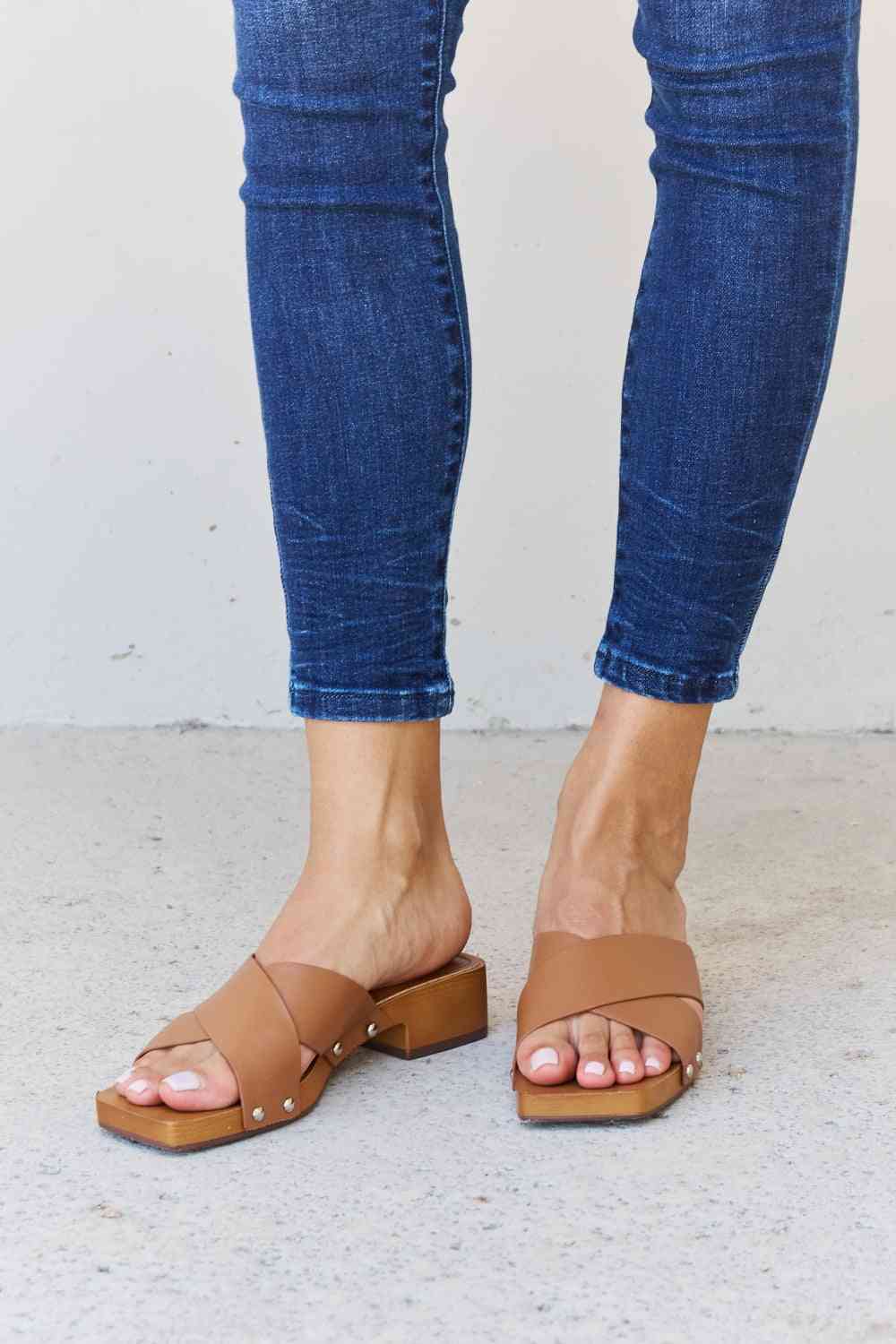 Weeboo Step Into Summer Criss Cross Wooden Clog Mule in Brown - Ladyez
