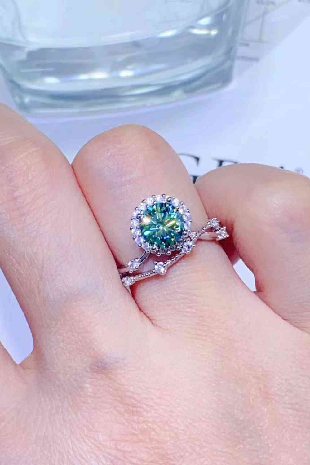 1 Carat Moissanite Platinum-Plated Ring - Ladyez