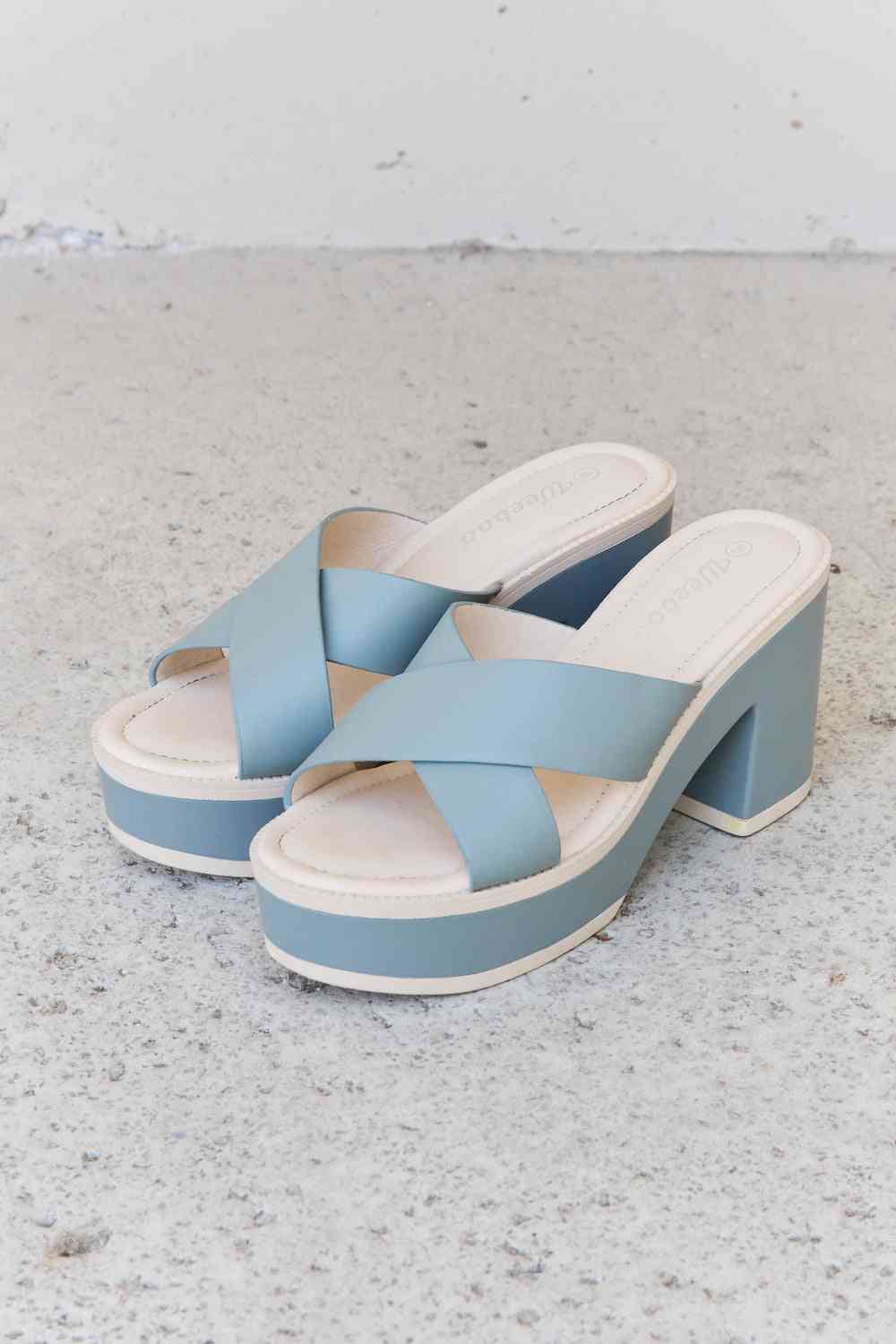 Weeboo Cherish The Moments Contrast Platform Sandals in Misty Blue - Ladyez