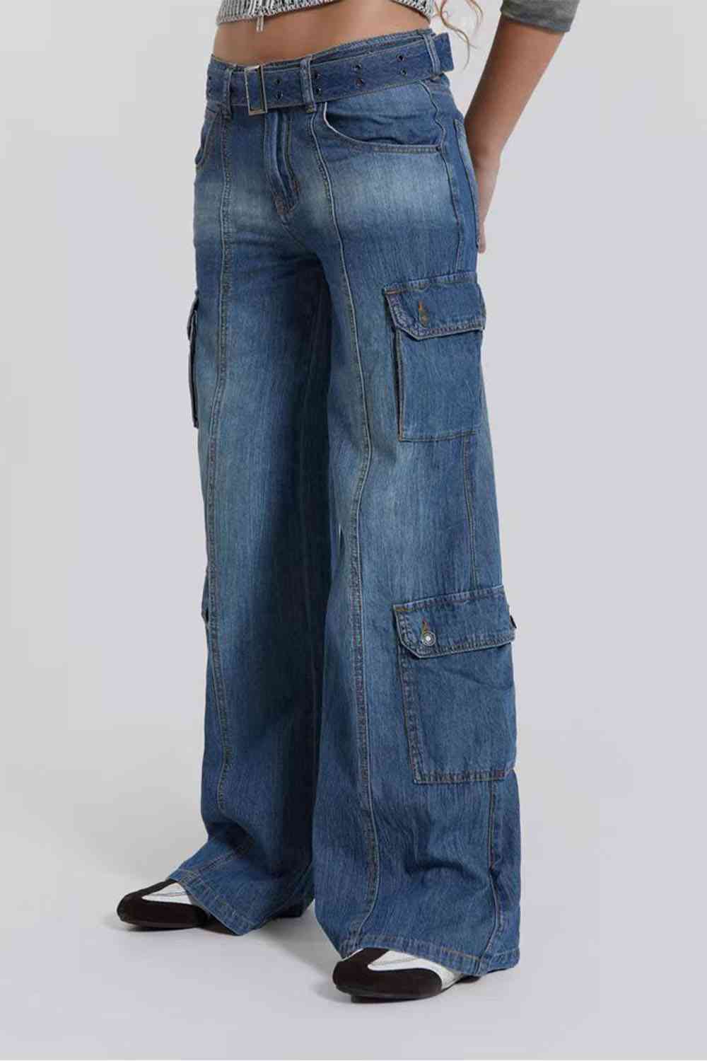 Buttoned Washed Jeans - Ladyez