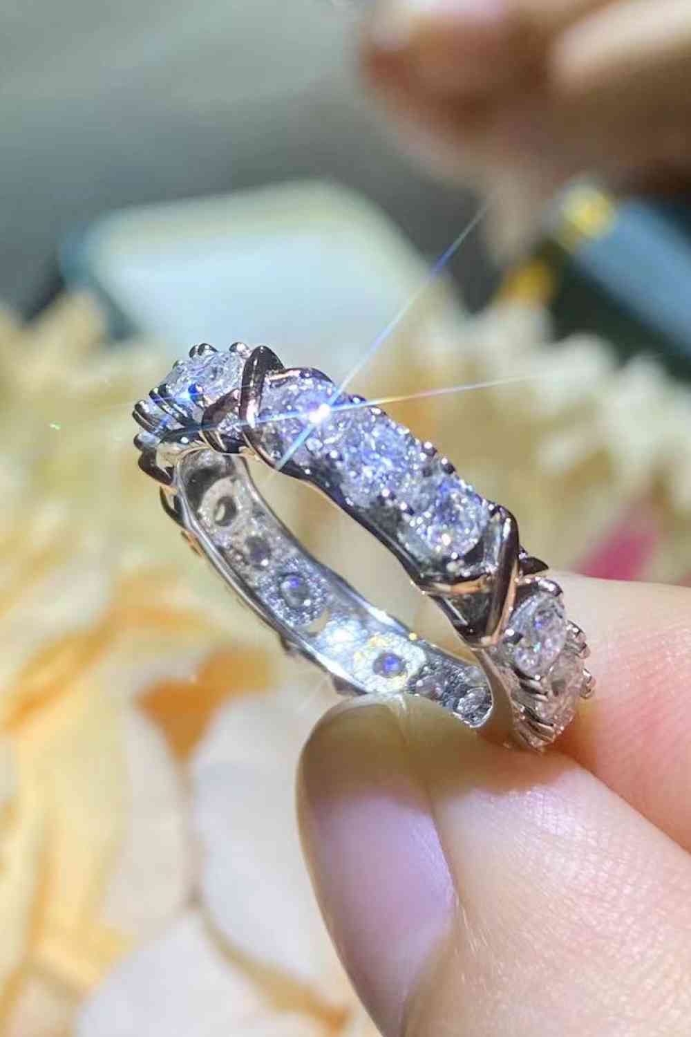 Feel The Joy 1.5 Carat Moissanite Ring - Ladyez
