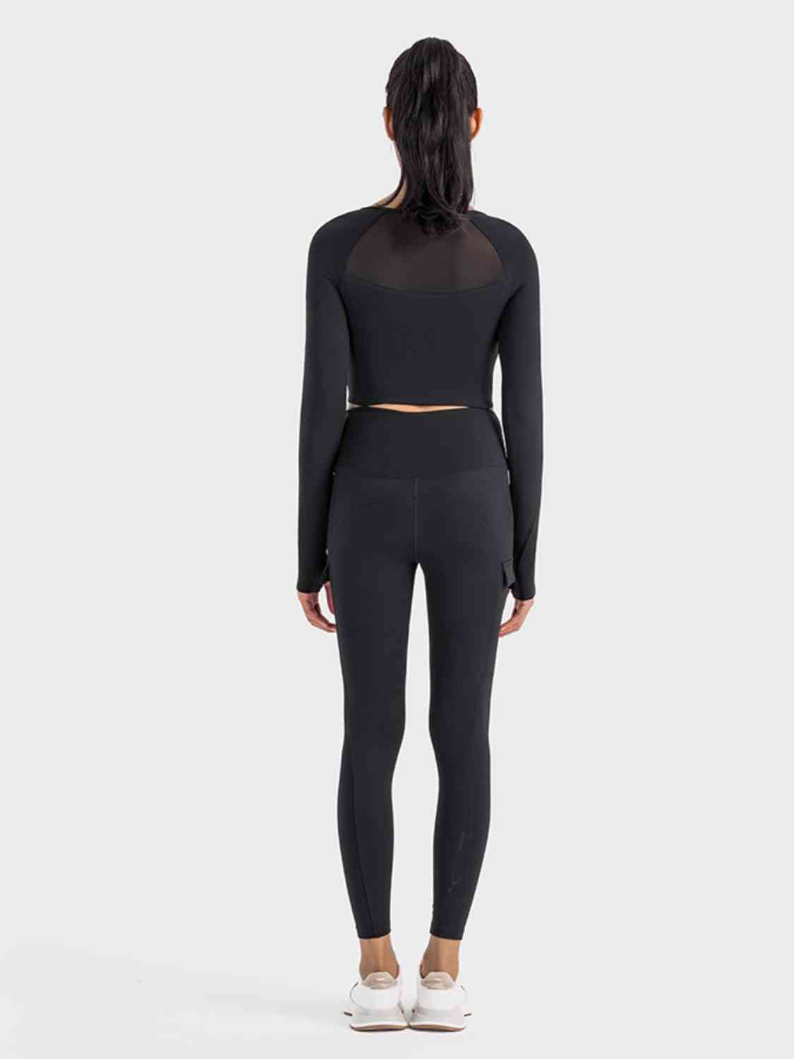 Square Neck Long Sleeve Cropped Sports Top - Ladyez