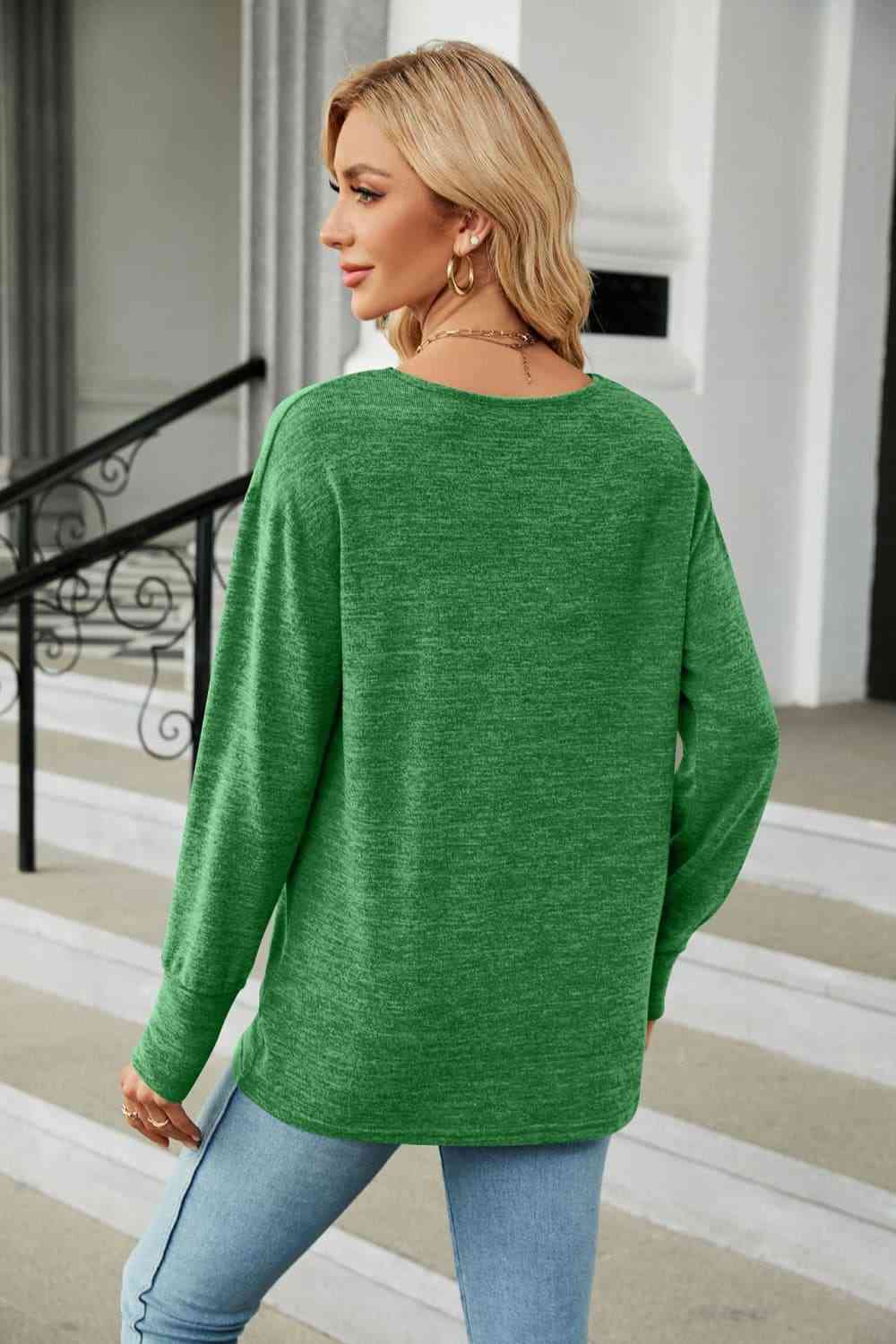 V-Neck Long Sleeve T-Shirt - Ladyez