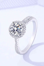 1 Carat Moissanite Round Shape Ring - Ladyez