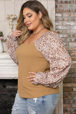 Plus Size Floral Square Neck Flounce Sleeve Blouse - Ladyez