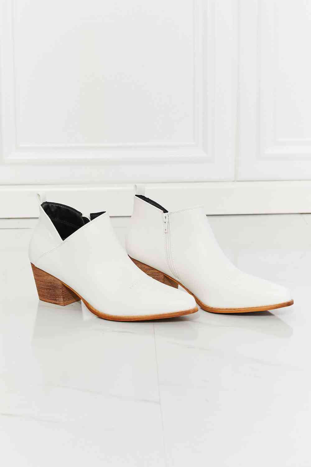 MMShoes Trust Yourself Embroidered Crossover Cowboy Bootie in White - Ladyez