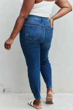 Judy Blue Aila Regular Full Size Mid Rise Cropped Relax Fit Jeans - Ladyez