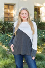 Celeste Design Full Size Contrast Long Sleeve Top - Ladyez
