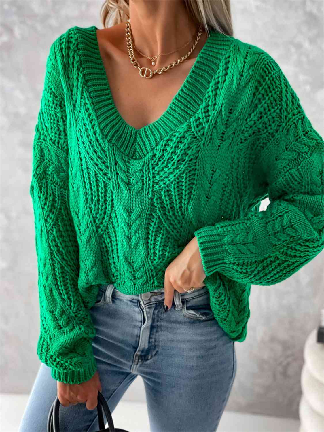 V-Neck Cable-Knit Long Sleeve Sweater - Ladyez