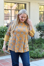 Celeste Design Full Size Leopard Star Contrast Top - Ladyez