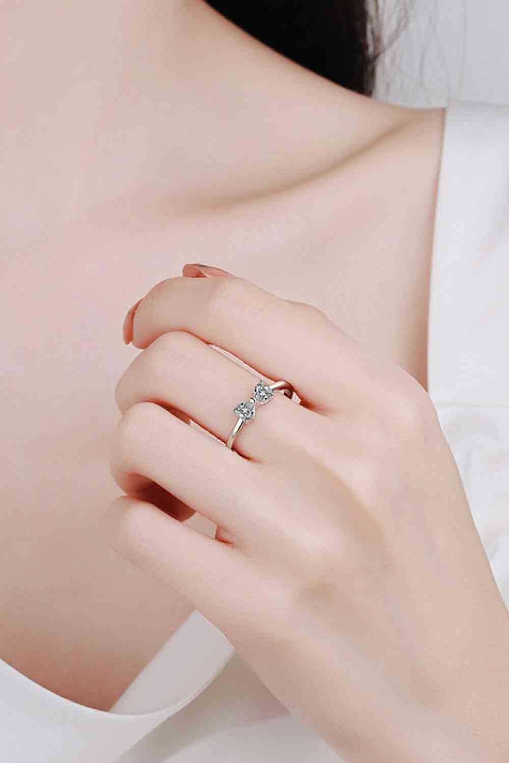 Moissanite Bow Rhodium-Plated Ring - Ladyez