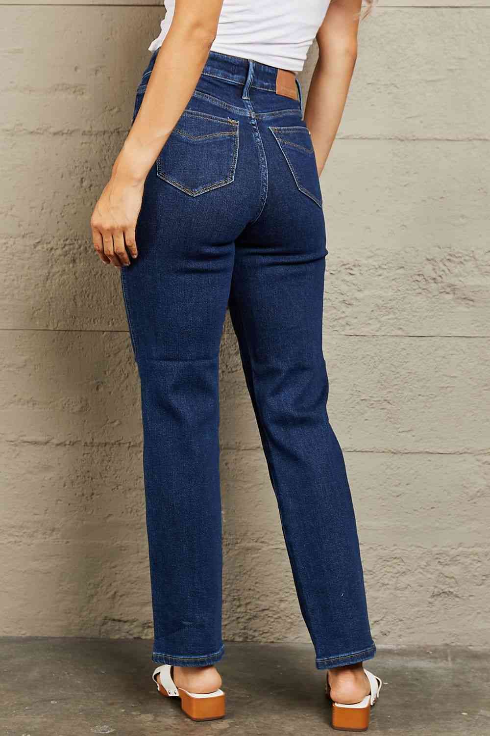 Judy Blue Kailee Full Size Tummy Control High Waisted Straight Jeans - Ladyez