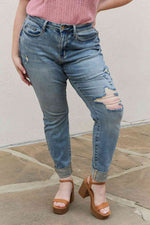 Judy Blue Macy Full Size Mid Rise Boyfriend Jeans - Ladyez