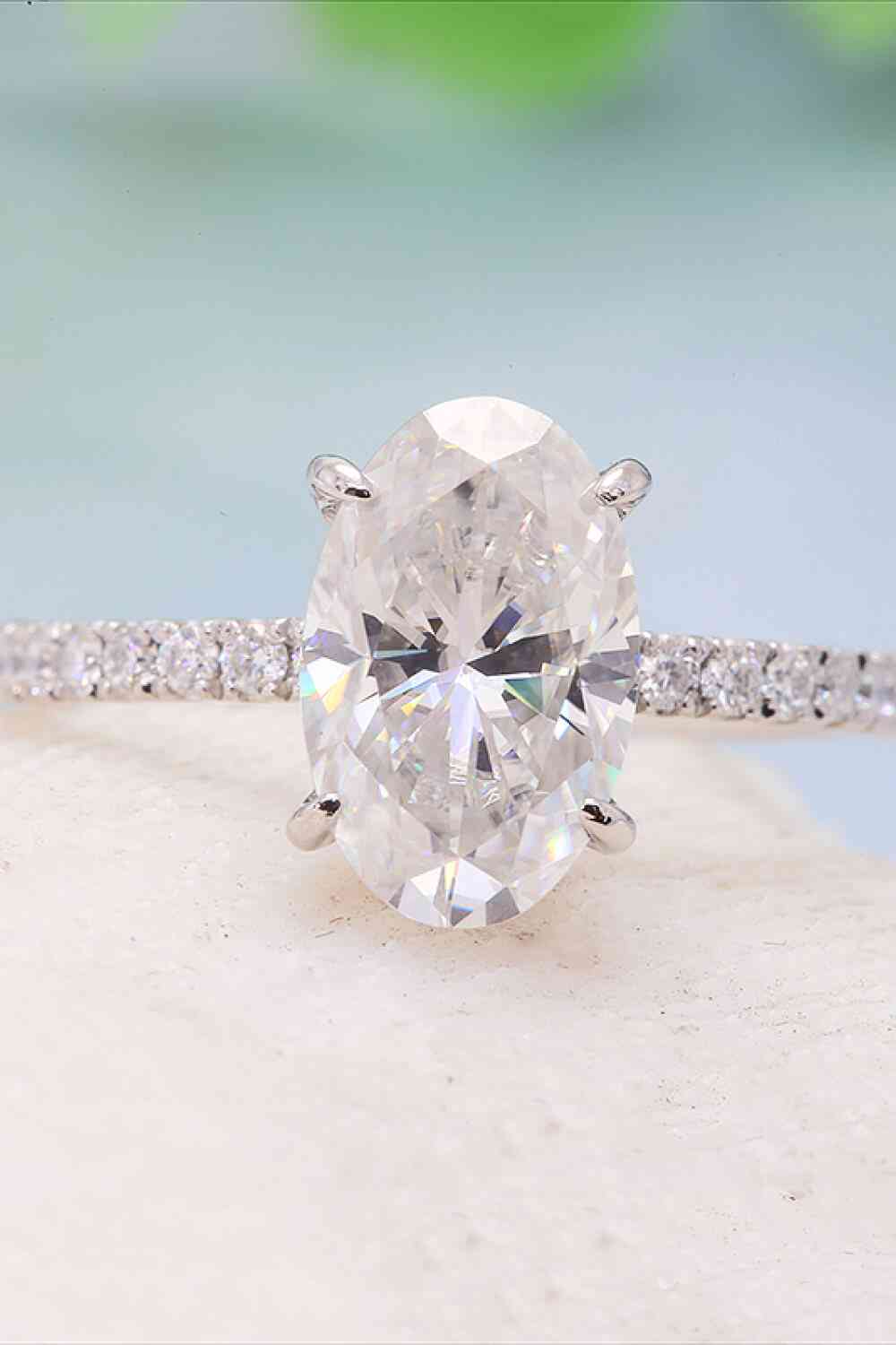 14K White Gold 2.5 Carat Moissanite 4-Prong Ring - Ladyez