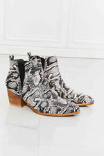 MMShoes Back At It Point Toe Bootie in Snakeskin - Ladyez