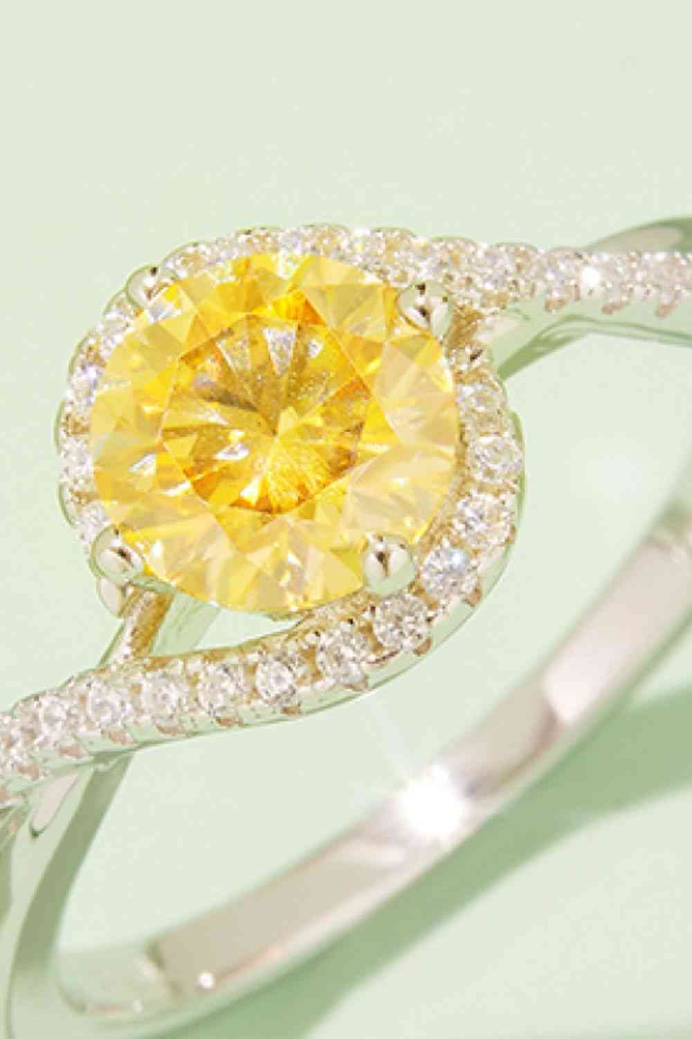 1 Carat Moissanite Contrast 925 Sterling Silver Ring - Ladyez