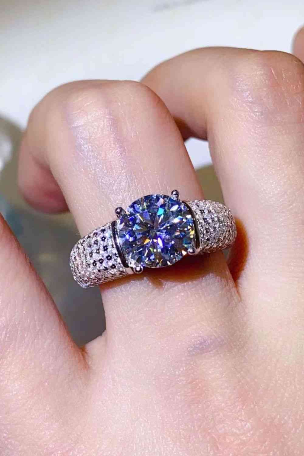 3 Carat Moissanite Side Stone Ring - Ladyez
