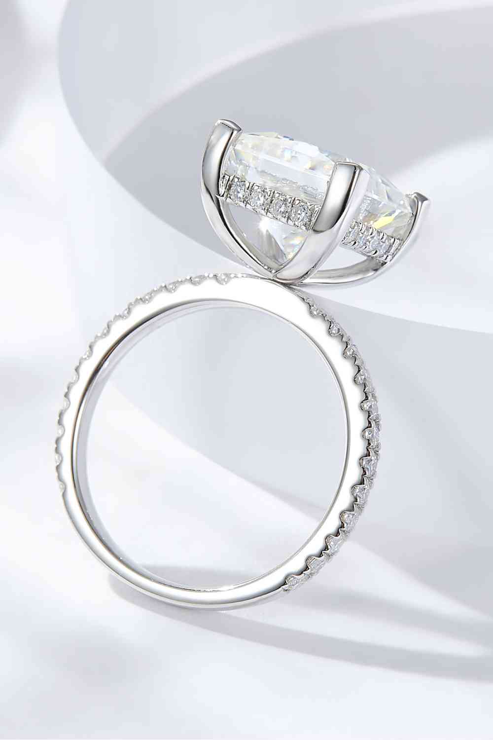 5.52 Carat Moissanite Side Stone Ring - Ladyez