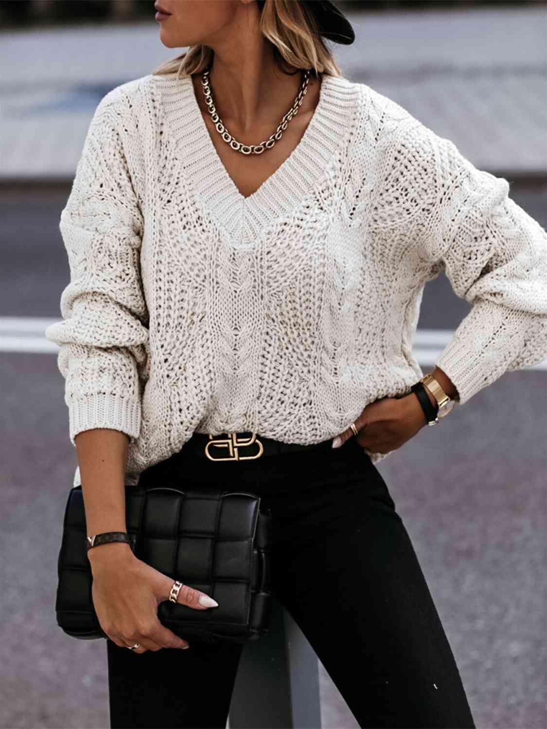 V-Neck Cable-Knit Long Sleeve Sweater - Ladyez