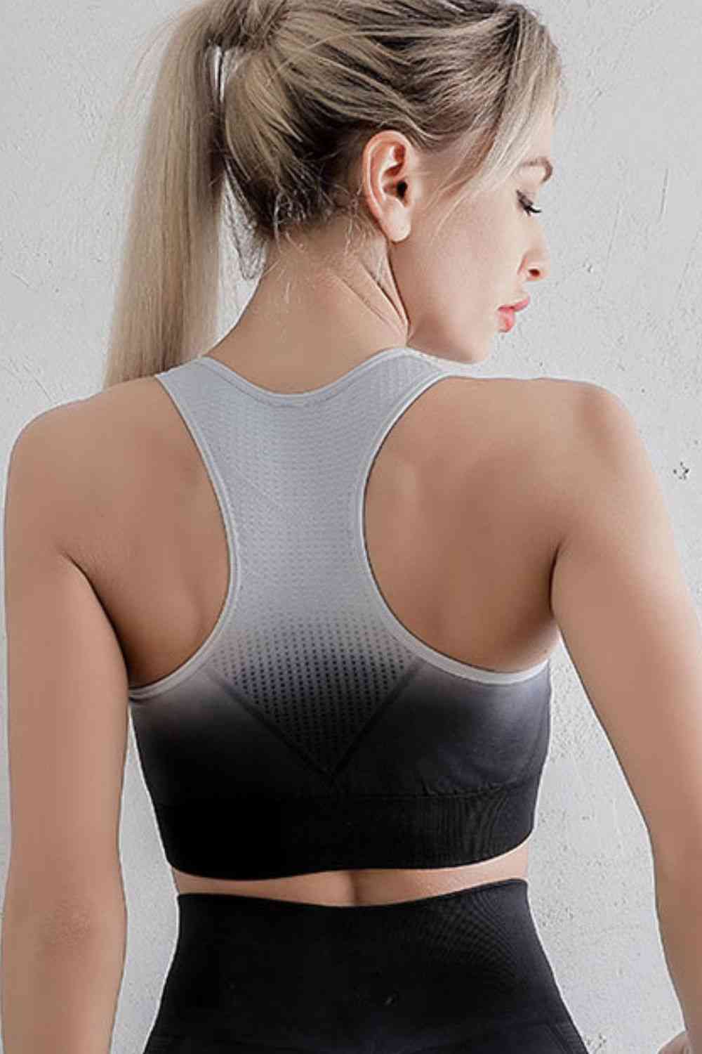 Gradient Racerback Sports Bra - Ladyez