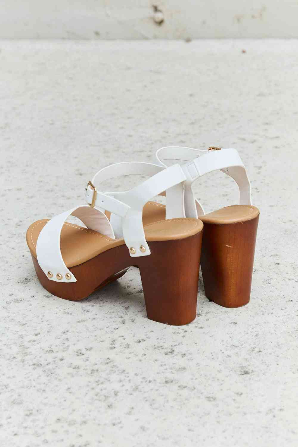 DDK Time After Time Wooden Platform Strap Heels - Ladyez