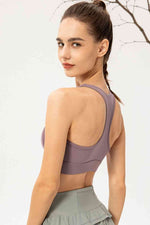 Zip-Up Round Neck Sports Bra - Ladyez
