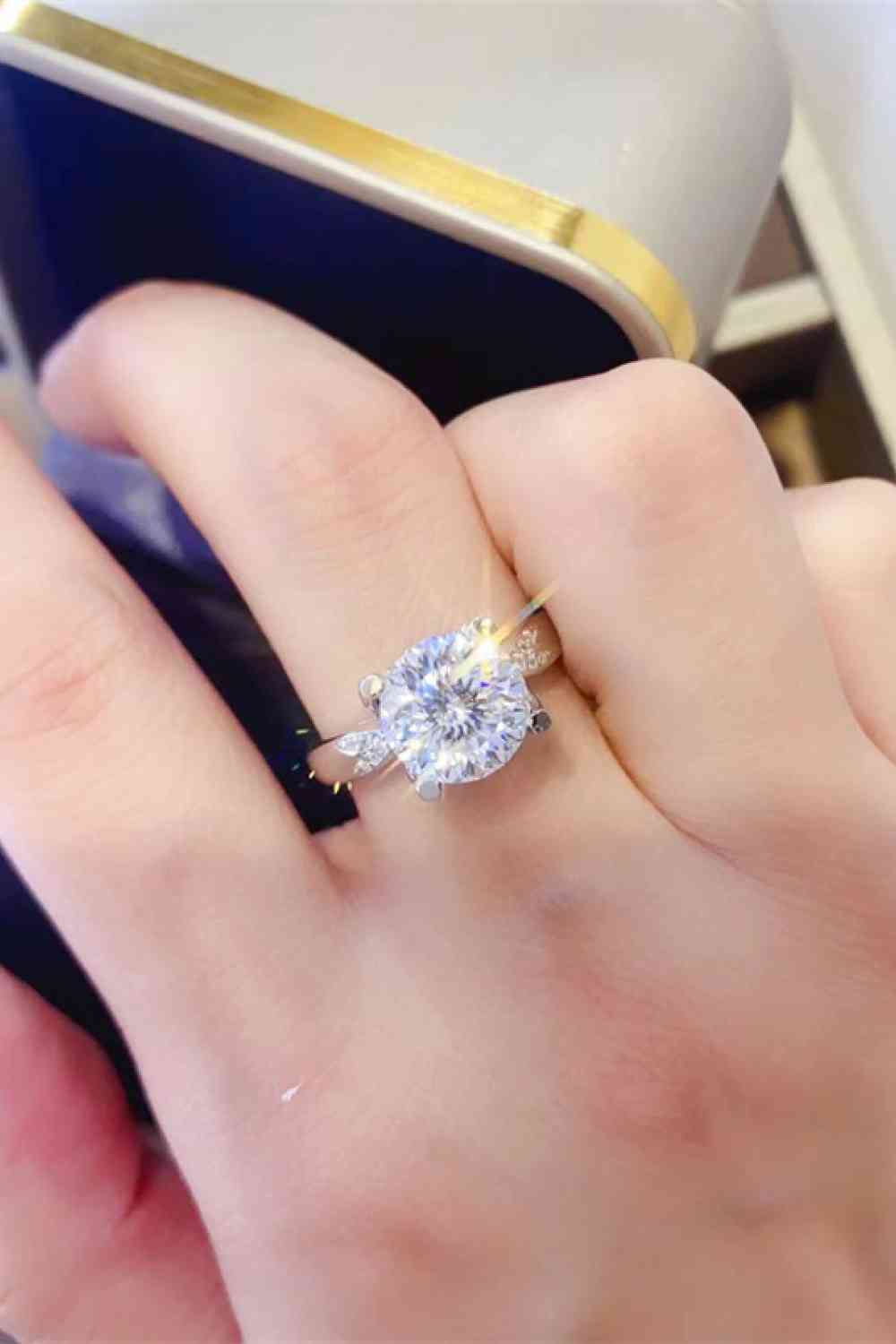 2 Carat Moissanite 925 Sterling Silver Ring - Ladyez