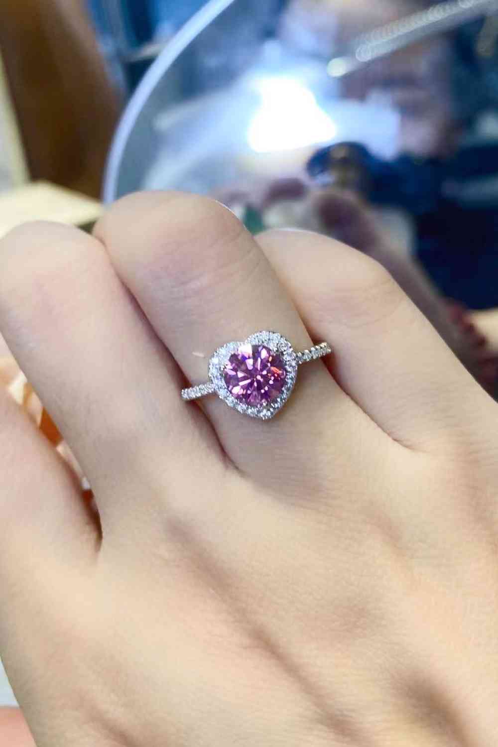 Lifelong Journey 1 Carat Moissanite Heart Ring - Ladyez