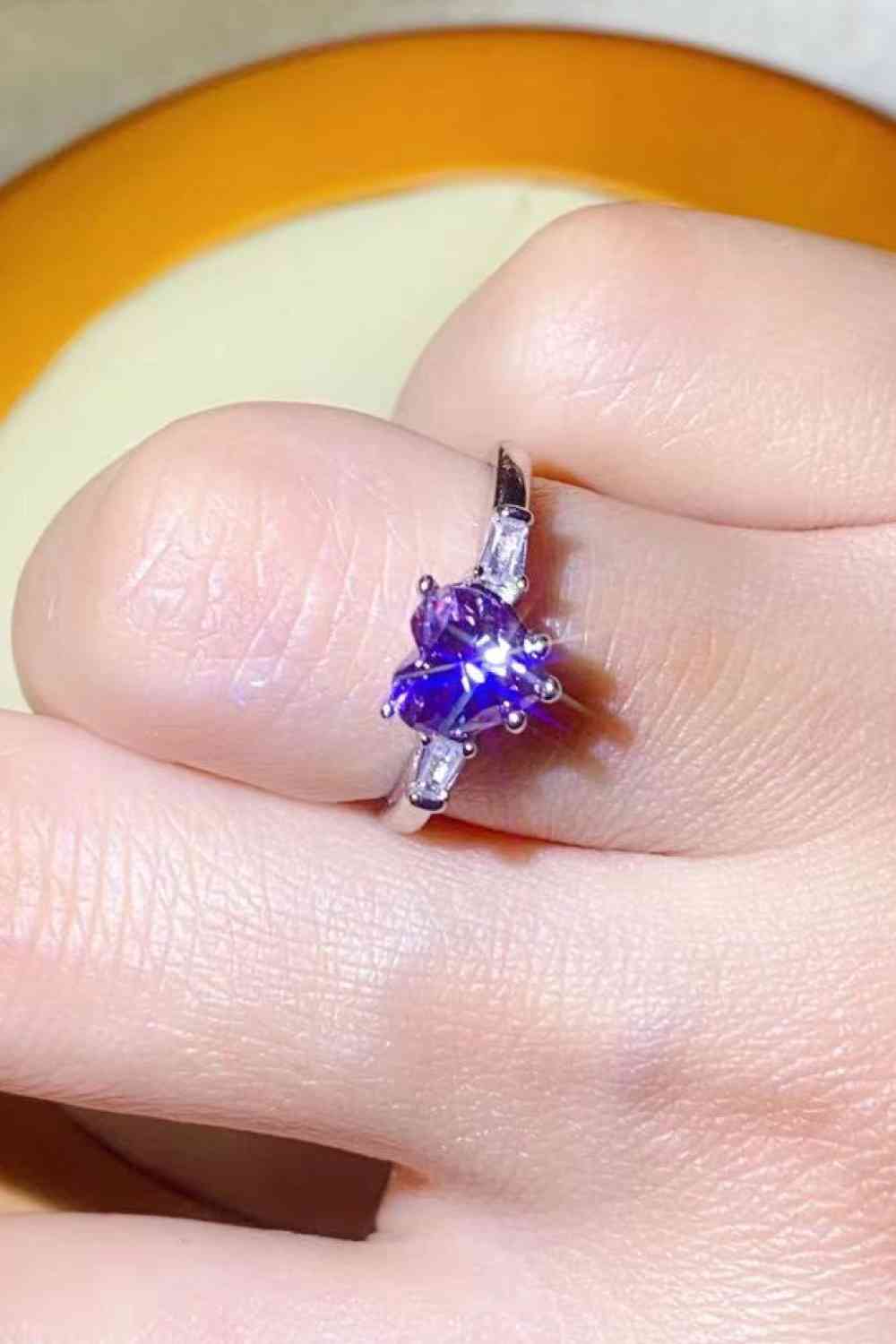 1 Carat Moissanite Heart-Shaped Platinum-Plated Ring in Purple - Ladyez