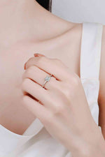 925 Sterling Silver Moissanite Solitaire Ring - Ladyez